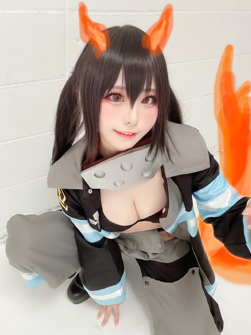 Twitterのコスプレ画像17