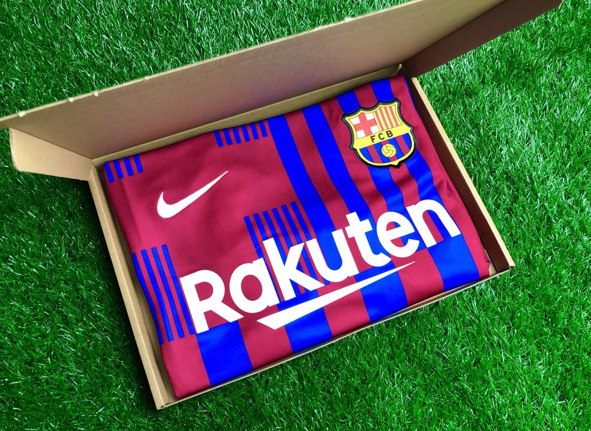 We are giving away a Mystery Football shirt to one lucky follower!👕 

To enter: 
1️⃣ RT this tweet
🤝 Follow us

Good luck! 🤞🏻