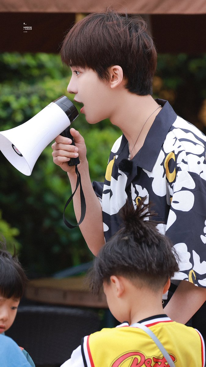 LumiereZern's tweet photo. Zeren in Let's Dance ep3

cr logo
#丁泽仁 #DingZeren #NEX7 https://t.co/yflTC9CmOu