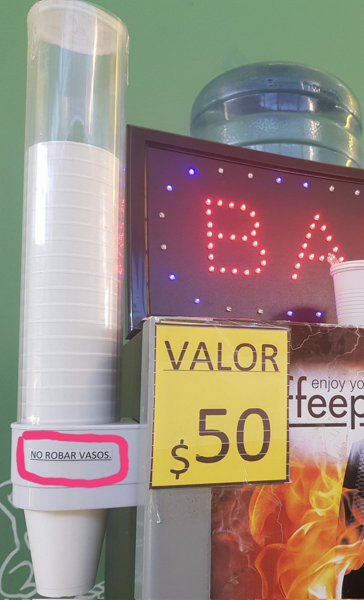 ClauSolGior's tweet photo. Se me ocurren varios carteles, me gusta: "uso exclusivo para el café" ... https://t.co/M78v2tVnh7