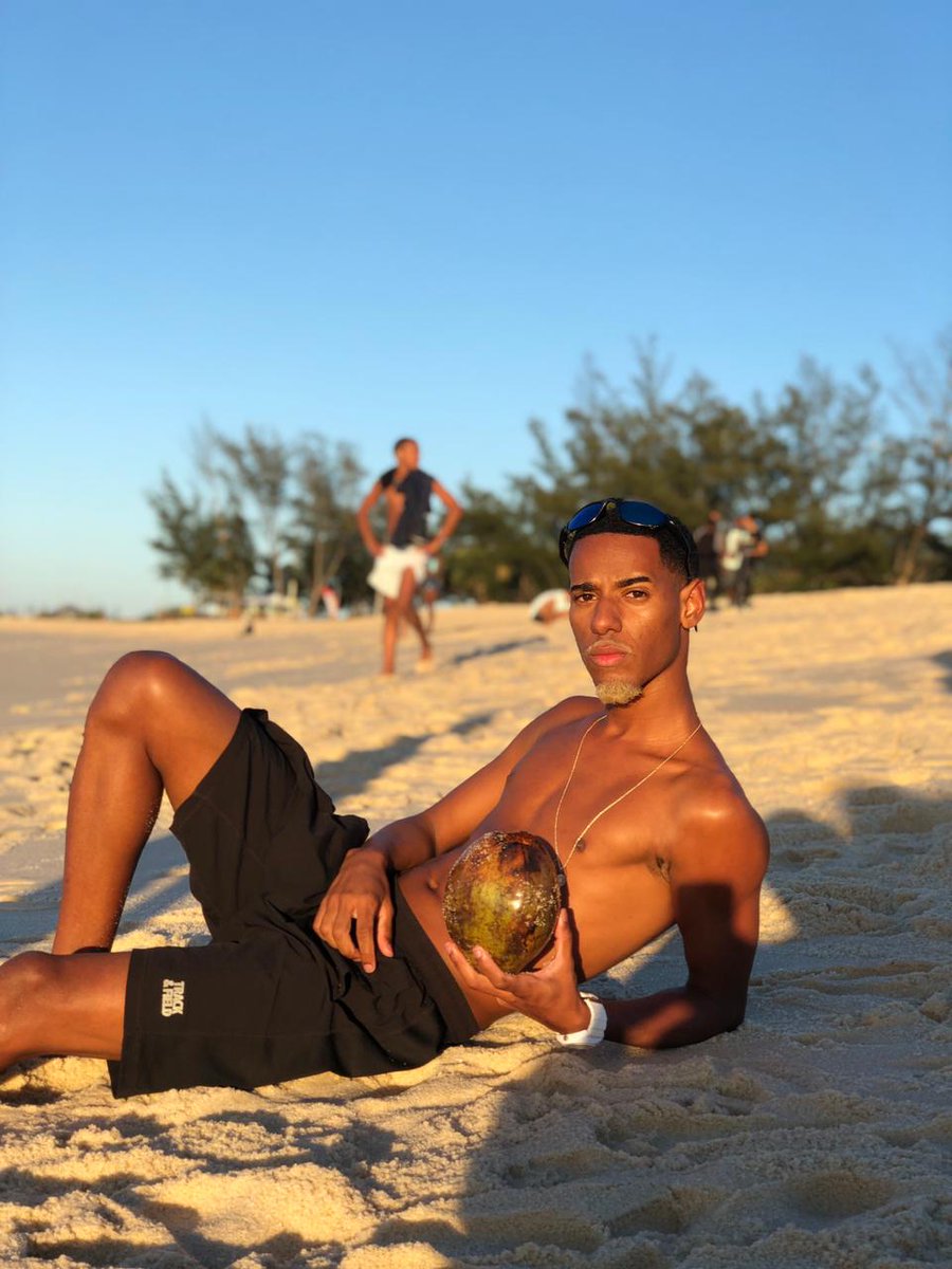 Vau1tedx's tweet photo. MAMAE FEZ COM GOSTO 🥵😍

Seguem lá no INSTA 🧙🏽‍♂️❤️🚀https://t.co/UCUWUqskjE https://t.co/kBzuVhD9dG