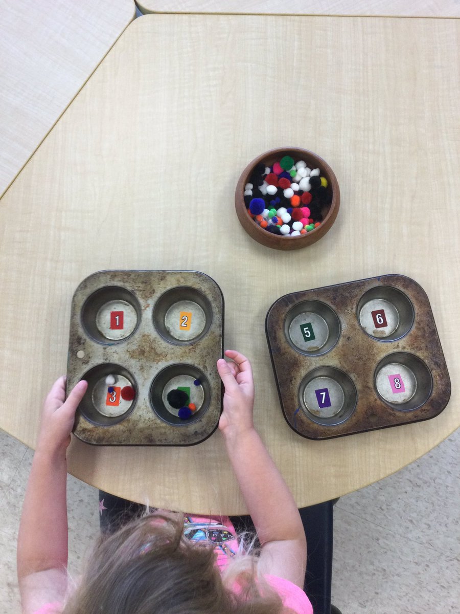 ChapmanMillsELC's tweet photo. Another activity for the preschoolers to practice their counting #Focus #preschoolactivities #HDLH #engagment #expression #countingactivity #childrenslearning #learnthroughplay https://t.co/g9Vr1PhSye