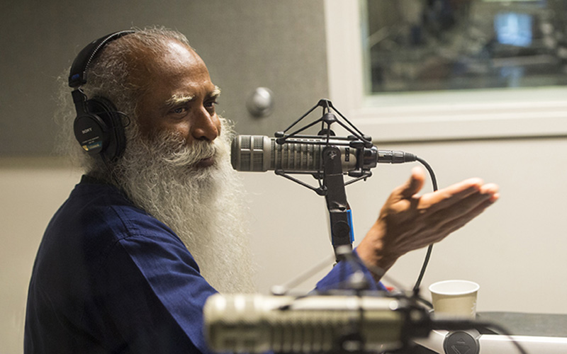 SadhguruJV's tweet photo. Human beings become who they are not necessarily because they are endowed with tremendous knowledge, capability, or talent. It is simply because they are devoted to what they are doing. #SadhguruQuotes https://t.co/vszf1HqBFk
