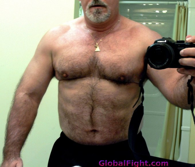 1 pic. Strong Fit Older Men from https://t.co/uDvNgxouOP profiles #strong #fit #older #men #man #goatee