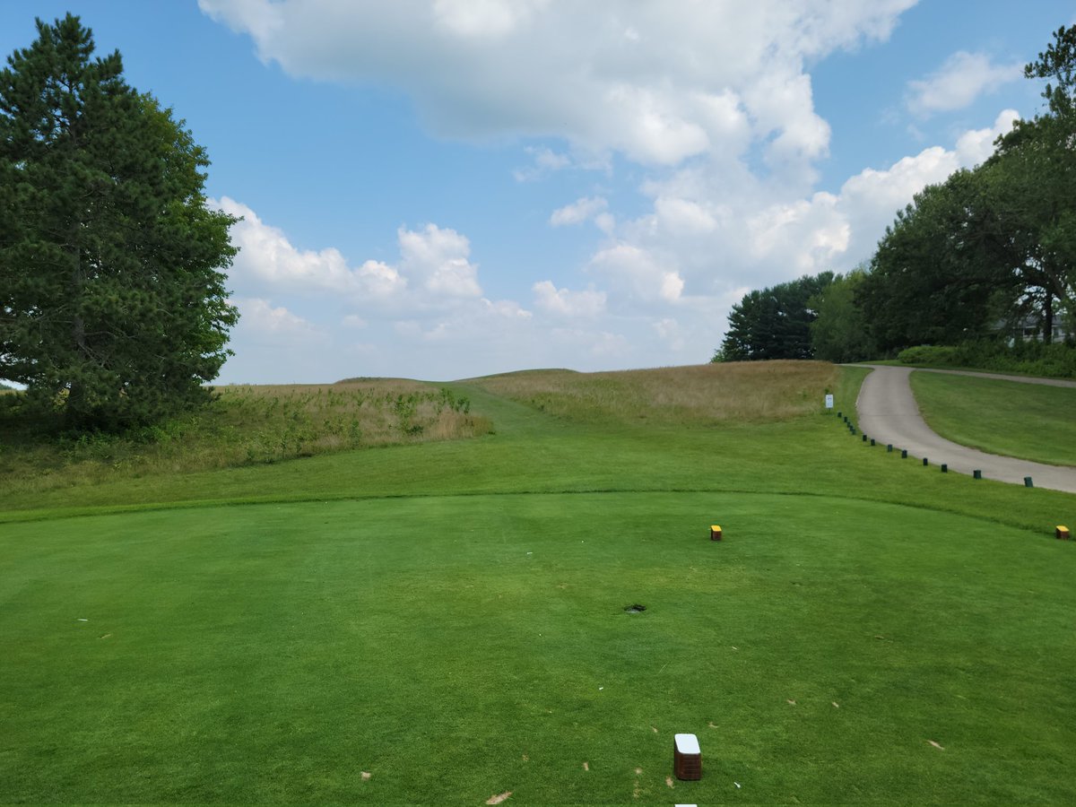 1beardedgolfer's tweet image. The giant bunker-mound complexes in the fairways and gigantic, pushed up greens give Lawsonia Links such a unique visual presentation. 

Certain points on the course gave me French Lick deja vu, but the details are so different. It's not links, but it is great.