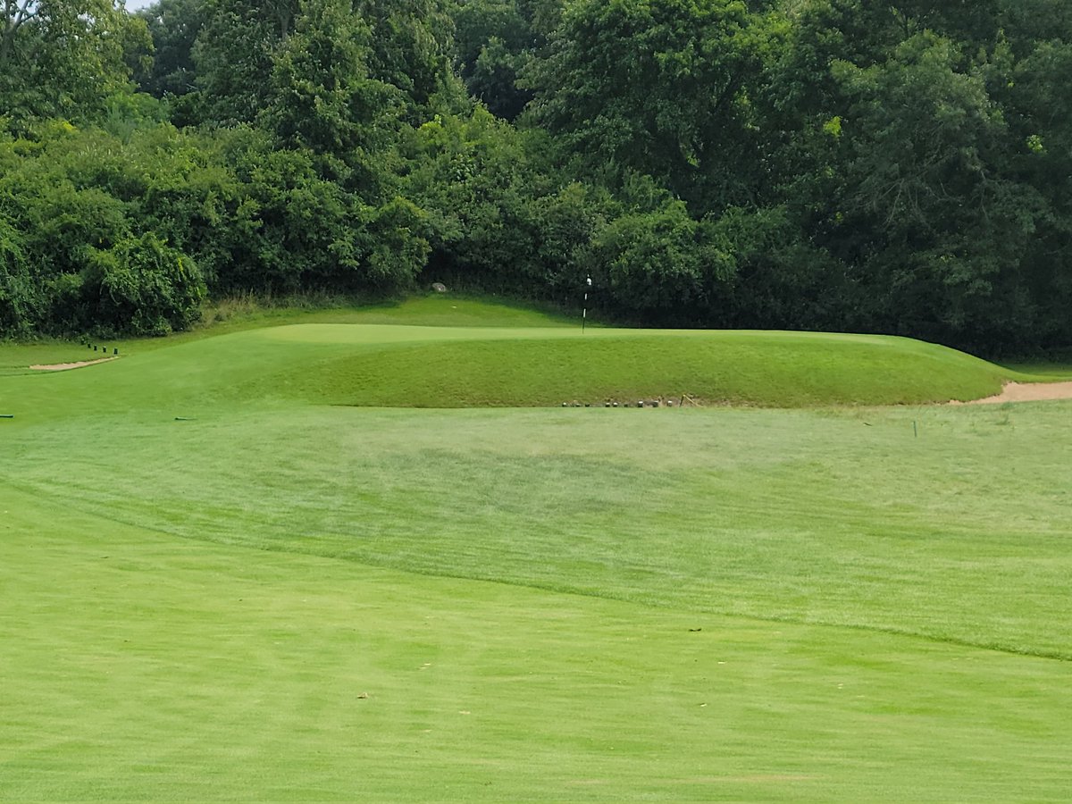 1beardedgolfer's tweet image. The giant bunker-mound complexes in the fairways and gigantic, pushed up greens give Lawsonia Links such a unique visual presentation. 

Certain points on the course gave me French Lick deja vu, but the details are so different. It's not links, but it is great.
