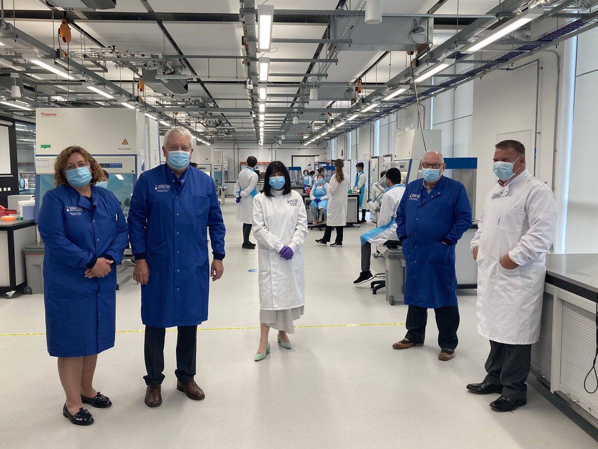 Bev_PR's tweet photo. Great to meet @Angelafifty at the UCLan lab today. The students were keen to show the great work they are doing with the LAMP 🤩 https://t.co/ZTGfi0tqvV