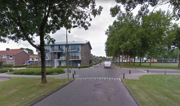 Automobilist rijdt door na aanrijding met fietser in Biddinghuizen