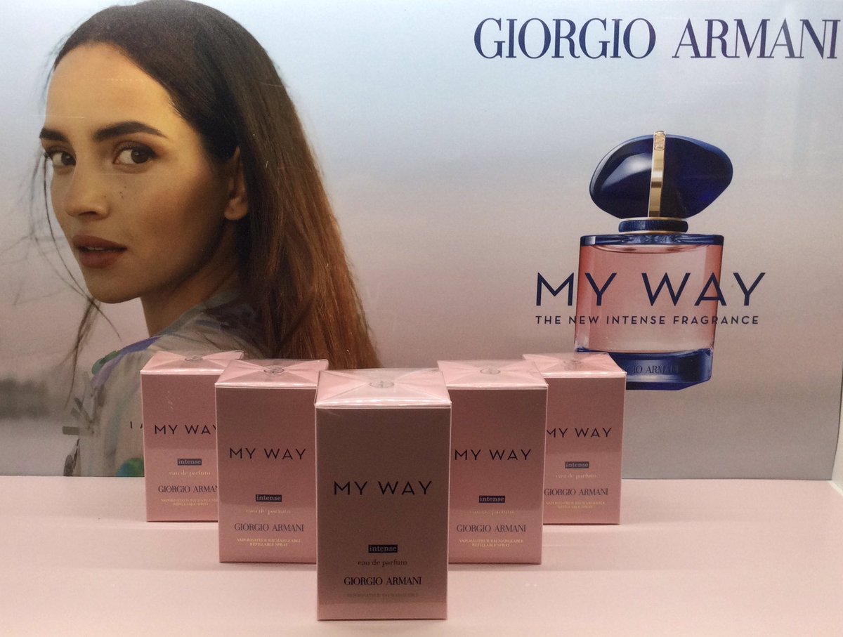 TPSmboro's tweet photo. The ⭐️NEW⭐️ MY WAY INTENSE by Giorgio Armani 💘
This new feminine fragrance has notes of…
Bright orange blossom 🍊
Creamy tuberose 🌸 
Velvety vanilla 🍨
Pop in our store to try for yourself 💘 #New #Perfume https://t.co/TTOVCFDEru