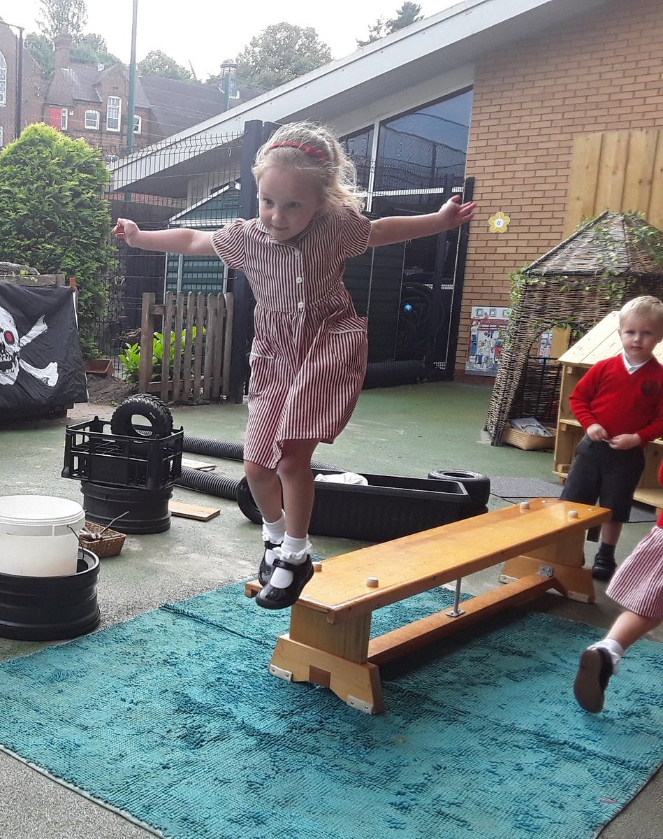 NULS_Nursery's tweet photo. Ahoy there! Junk Day turned into Pirate Day, with a pirate ship built from large junk, map making and even walking the plank! Nurturing imagination and creativity. #WeareLittleNULS #WeareNULS #excellentEYFS #summerfun https://t.co/JbQSE5fGJ2