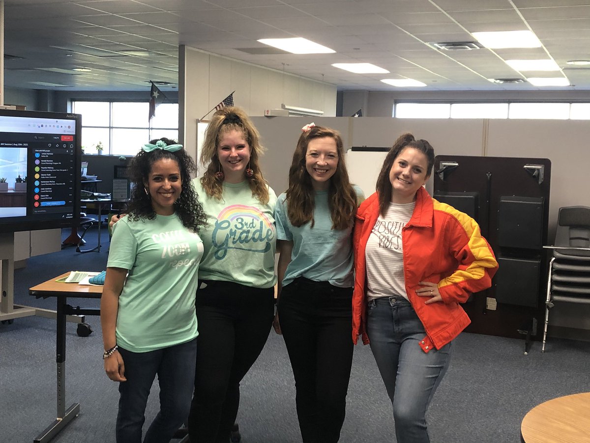 Callie Cronk tweet media