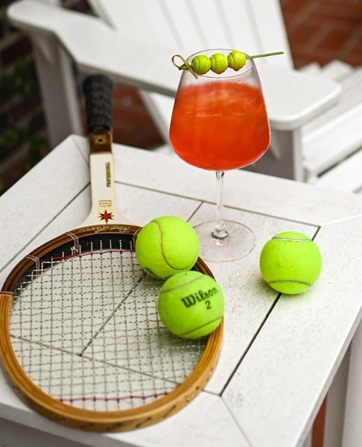 After-tennis cocktail hour calls for a tennis gumball treat. 🍹
instagram.com/p/CRUpUhKMBg2/