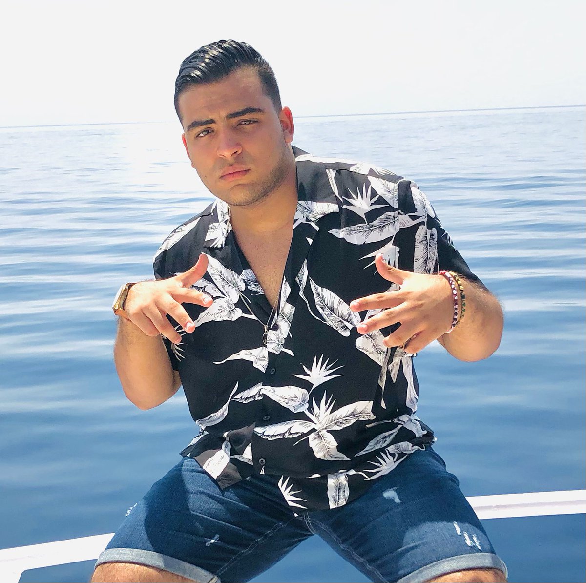 بابا في اى جيهة يجيها 🌊🌊