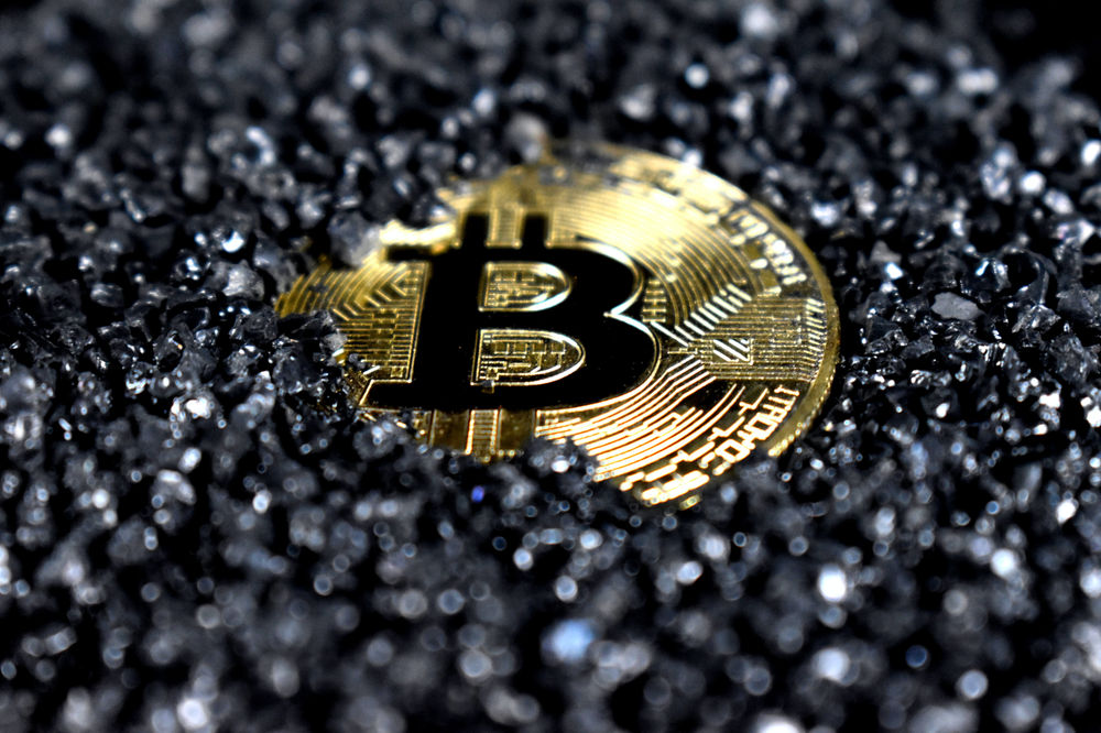 thought_quantum's tweet photo. Did you know #quantumcomputing is a threat to #cryptocurrency and #blockchain? There's never been a better time to enhance #cybersecurity https://t.co/IAK5381HNV https://t.co/L8v4BkADm7