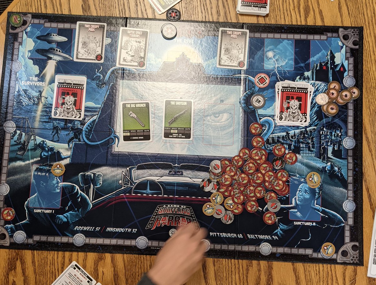 nerdblogger_dan's tweet photo. Roswell 51 from @GamewickGames hit the table at our last game night. Looked like the guys were having fun.  Hoping to get Innsmouth 32 played this week.  #bggplay #boardgame #gamenight https://t.co/lvmQ9XSAN4
