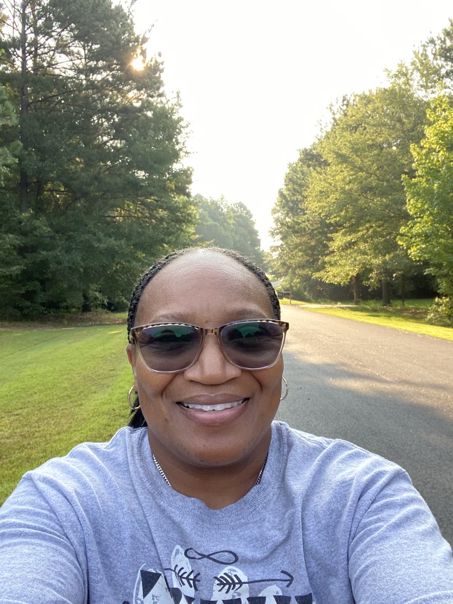 Dr. Kiawana Kennedy tweet media