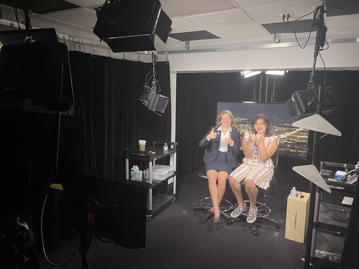 DetroitSTRESS's tweet image. My daughter and her friend who are producing Patriot Plates on Fox and Friends National Cable News Show this morning talking about the Purple Heart Ceremony for our first veteran story.  See SSG Jason Wenks story at youtube.com/patriotplates. #patriotplates #foxandfriends #foxnews