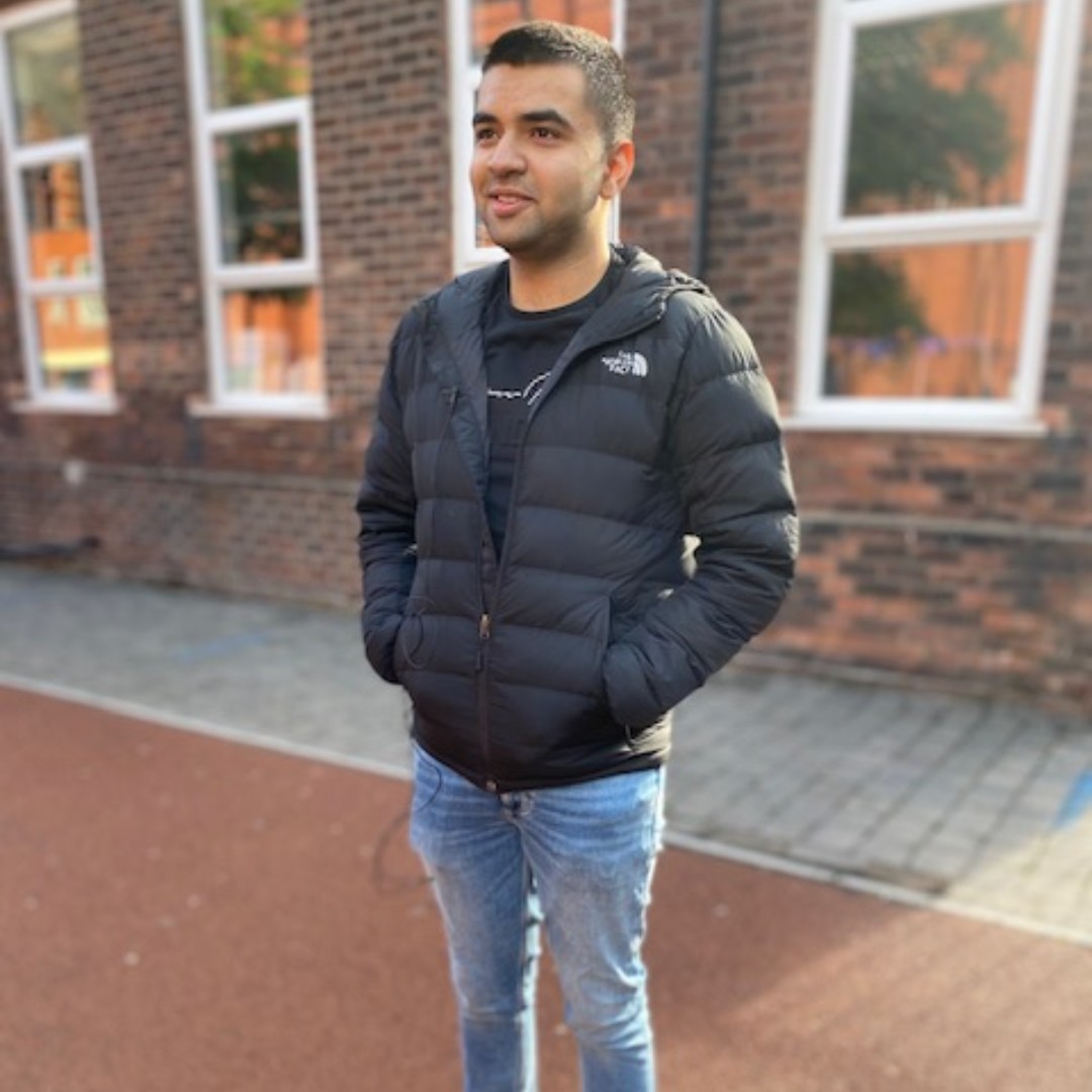 WHGSSixthForm's tweet image. Well done to Ali Alizadeh, who achieved a spectacular three A* grades in Maths, Further Maths and Physics as well as an A in Chemistry and is going on to study Engineering at Cambridge.  We are so proud of you &amp;amp; what you have achieved 🥇 #whgs #sixthform #cambridge #engineering