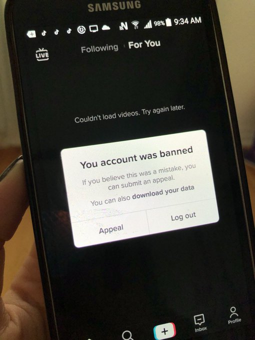Time to make a new account. I just had a video reach 300k views and I got 15k followers! 😤 https://t
