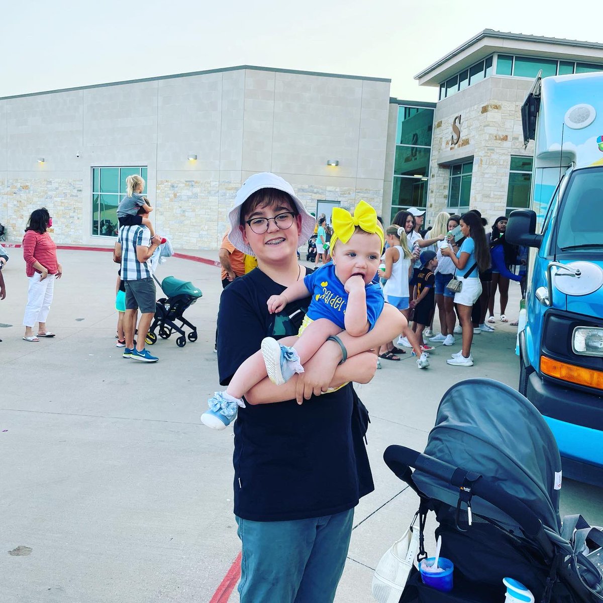 Ashlee Rinestine tweet media