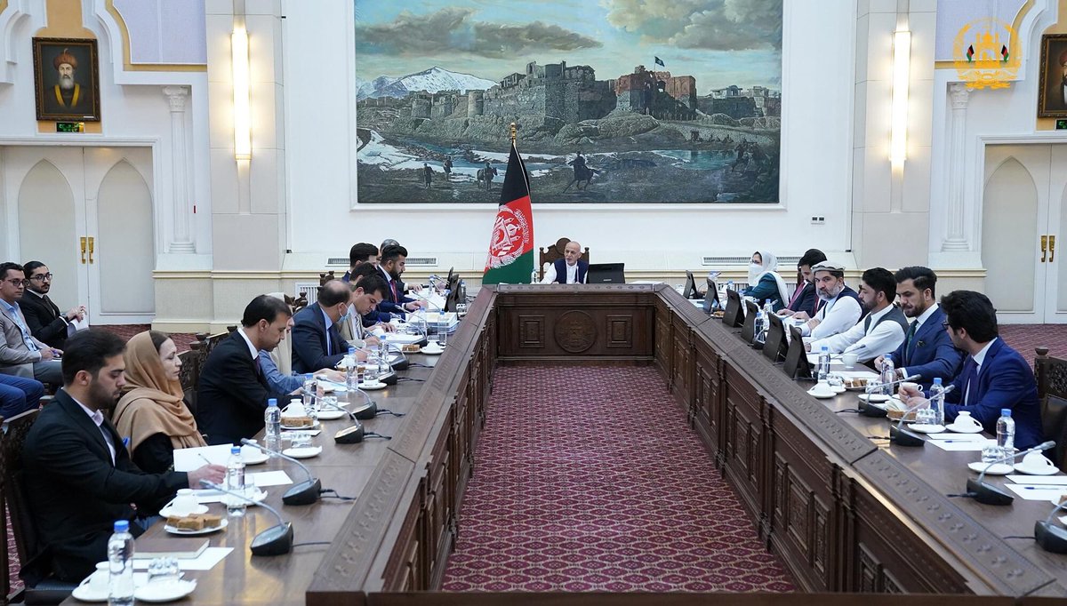 دوصدو سی و ششمین جلسه کمیسیون تدارکات ملی تحت ریاست جلالتمآب محمد اشرف غنی رئیس جمهوری اسلامی افغانستان به روز سه شنبه  ۱۹ اسد سال جاری در ارگ ریاست جمهوری برگزار گردید.

جزئیات بیشتر👇

facebook.com/83395217335744…

#NPA_Afghanistan #NPC_session