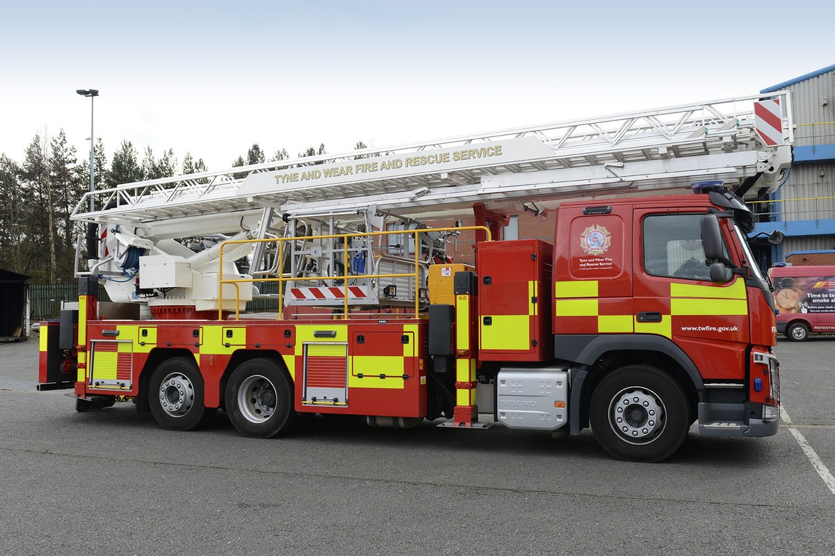 Tyne_Wear_FRS's tweet photo. 🚒Tomorrow at 12noon is the closing date for submissions regarding our Integrated Risk Management Plan (IRMP) Consultation / Survey. 

🚒A flyer has been attached listing the 4 suggested proposals.

🗨️Survey: https://t.co/tsJxxww7wj
🗨️FAQs: https://t.co/Zh7fwZqGHF

#HaveYourSay https://t.co/O6qMrdtdIH
