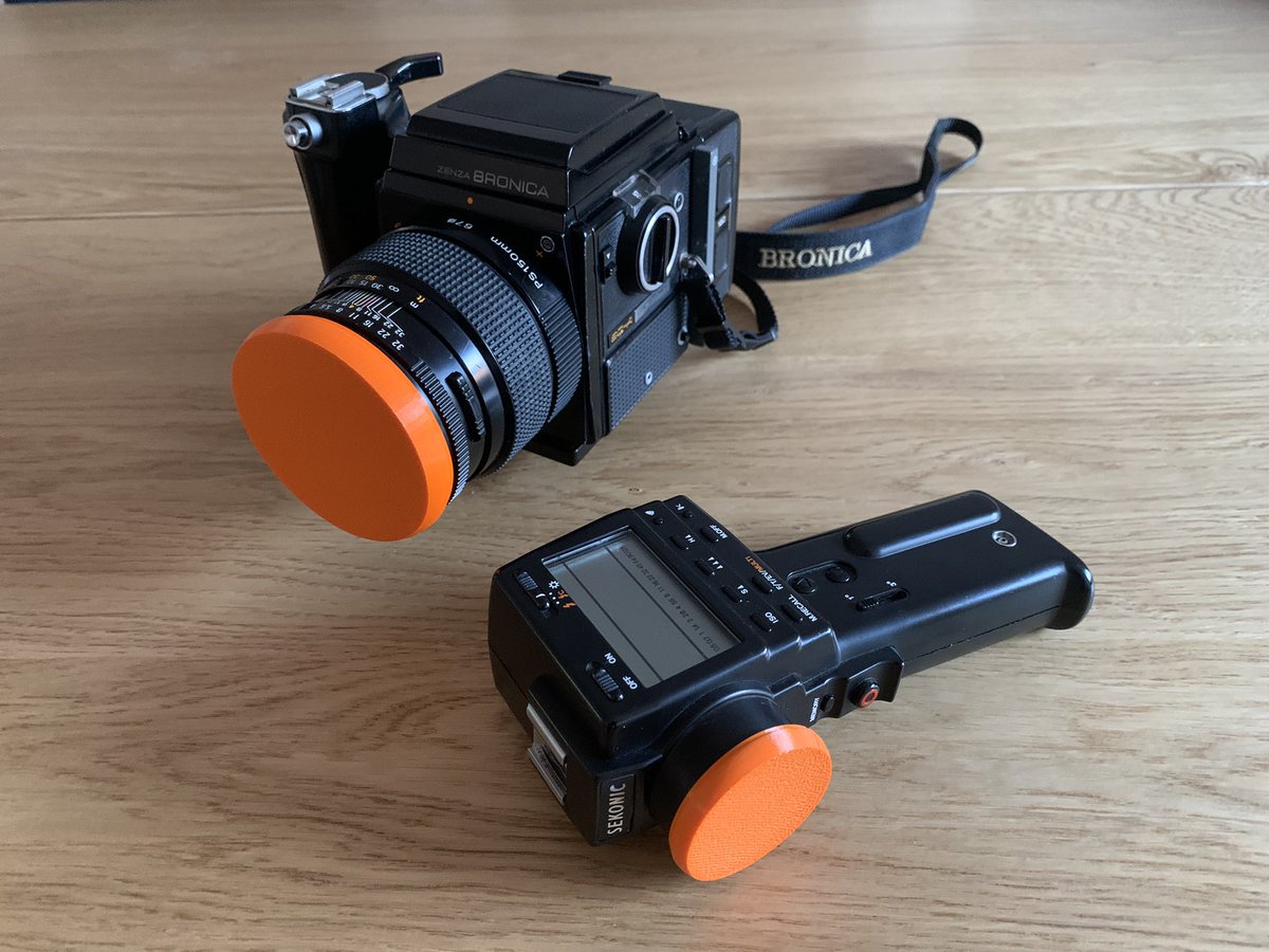 fhernand's tweet image. A perfect fit! Thank you @SimonFor for the excellent caps! #ForsterUK #LensCaps