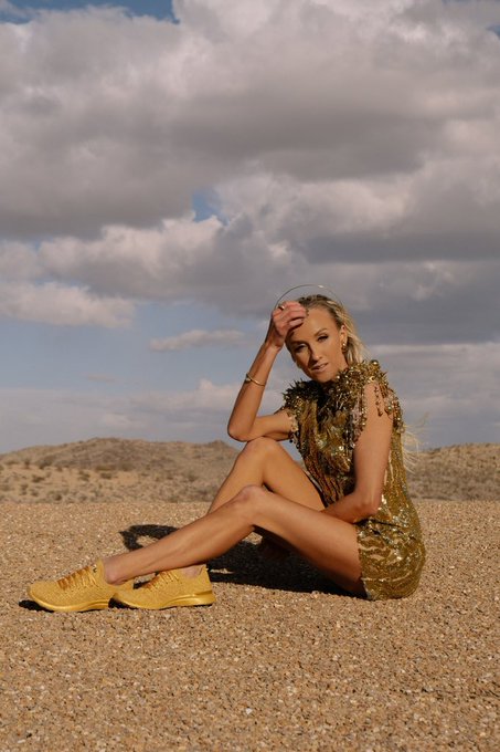 Nastia Liukin feet
