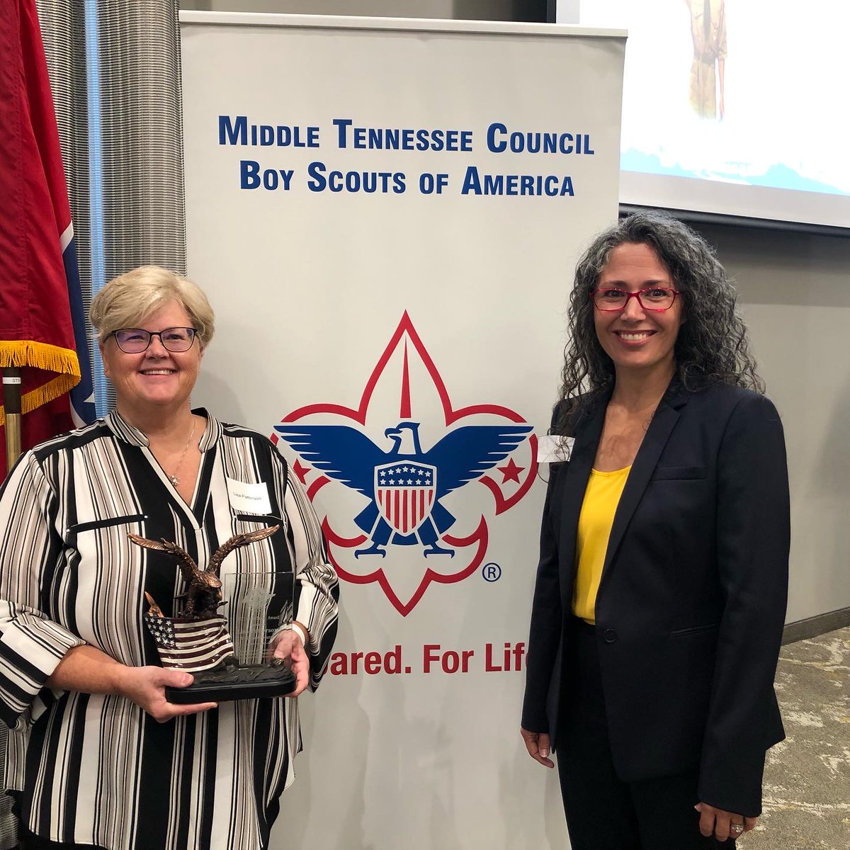 PHB_CPAs's tweet image. Pretty cool that our current president got to honor our past president for being named a Williamson County “Good Scout” by the Boy Scouts of MiddleTennessee! #womenleaders #girlboss #goodscout #franklinTN