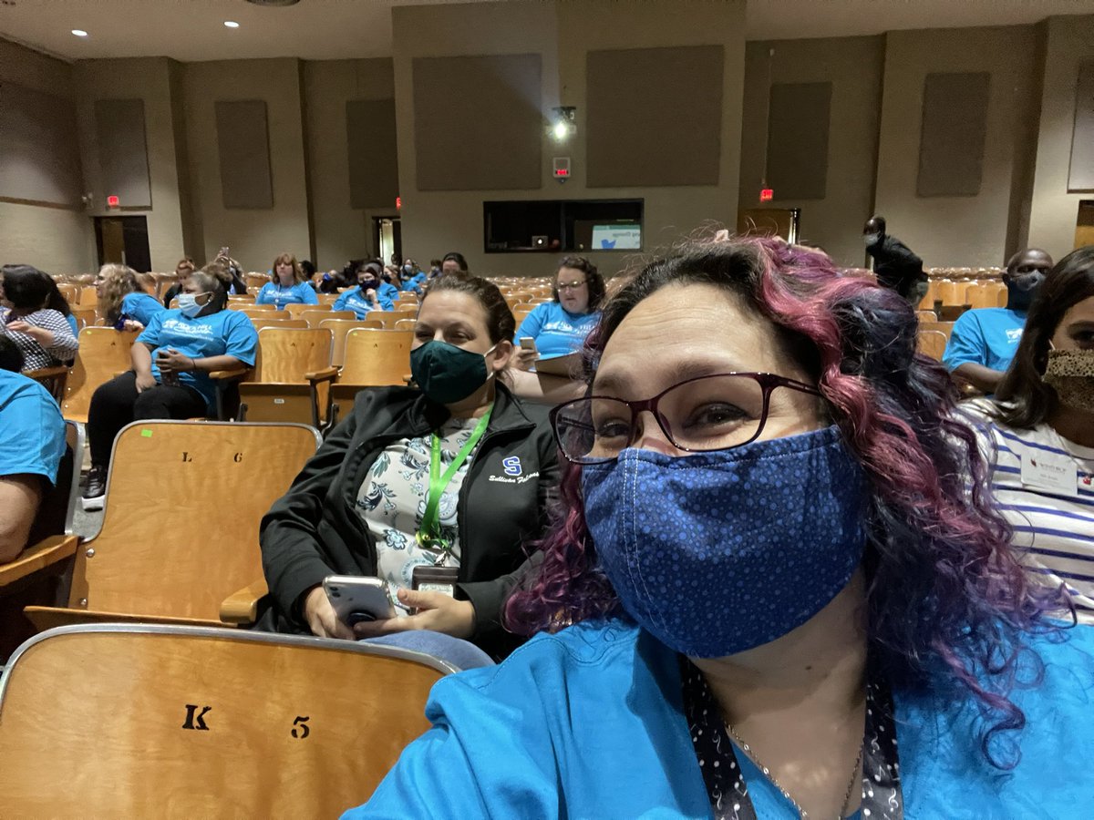 kstarrwu's tweet photo. Annual RHSD pep rally…virtual this year @RockHillSchools #oneteamonemissiononerockhill https://t.co/KatbxSCOGb