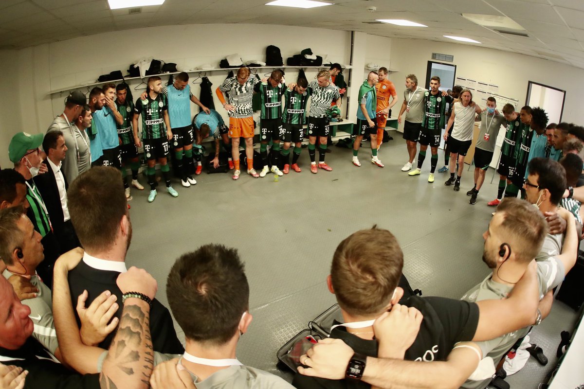 Fradi_HU's tweet photo. CL playoffs…
HERE WE COME!! 🥳

#Fradi #ftc #ferencvaros https://t.co/gy0zYKZpeT