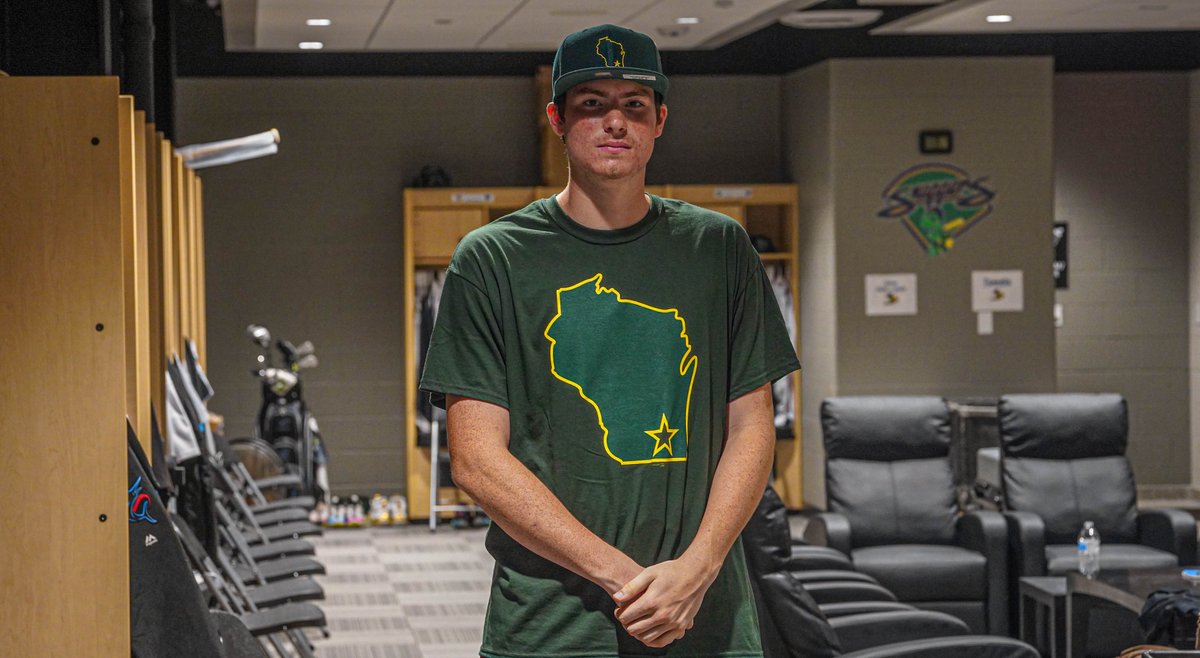 beloitskycarp's tweet photo. T-Shirt Tuesday - The Hometown Series

Shop: https://t.co/dqlv9nfUry https://t.co/d66RiAfFJC