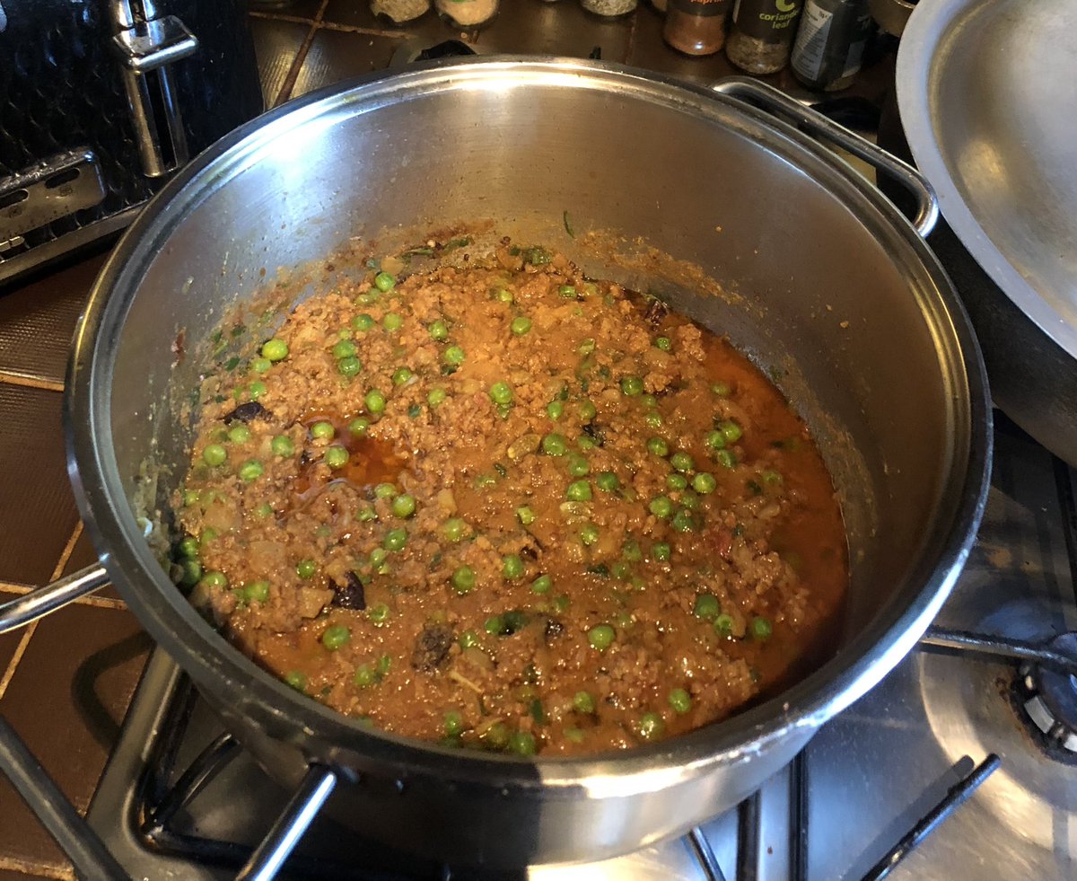 Keema muttor tonight one of my favourites. Just finished cooking it. Yum