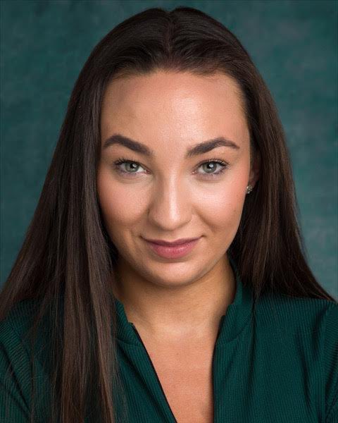 mhairi_kirsty's tweet photo. Could not be happier with my new headshots by the amazing @fmmedia1  @haledenholm @ryanrgerrard !!! Would highly recommend booking in with them ASAP! 😁

Website : https://t.co/jywz63ZL7b https://t.co/oacypHuC5N