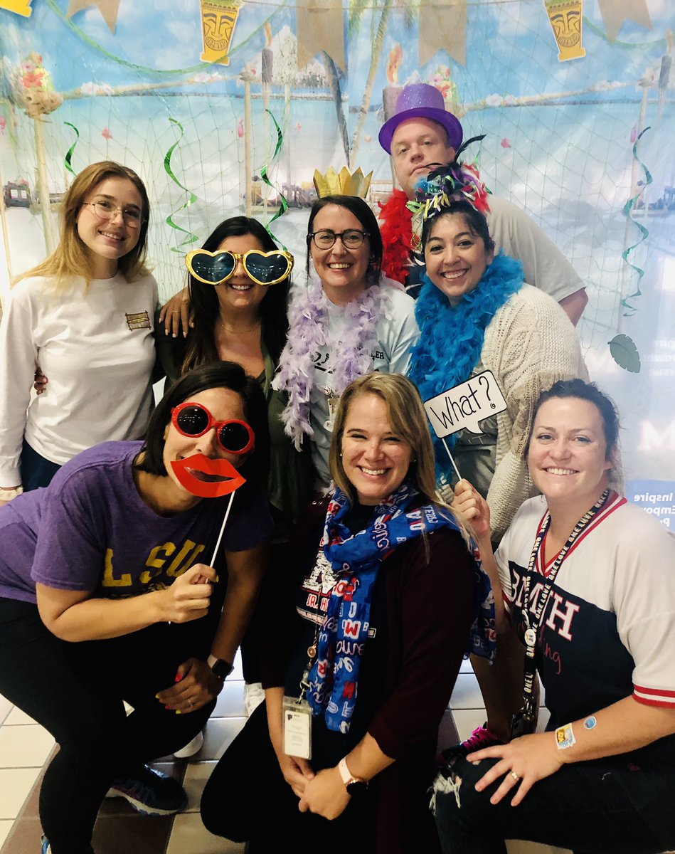 Our 7th Grade #ELAR #teachers…once again…know how to ROCK IT. #Teamwork like no other. ❤️💙🐾😎 #CampusDevelopment #ThatsHowTheyRoll #SurviveStriveThrive #WeArePearlandISD