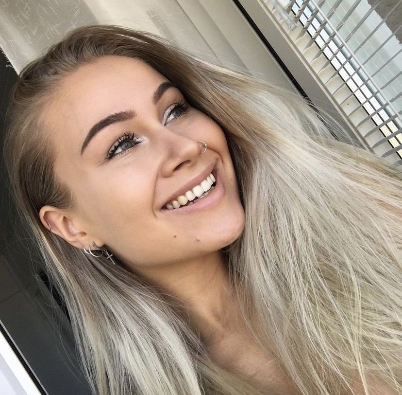 Hübsche mädchen 20