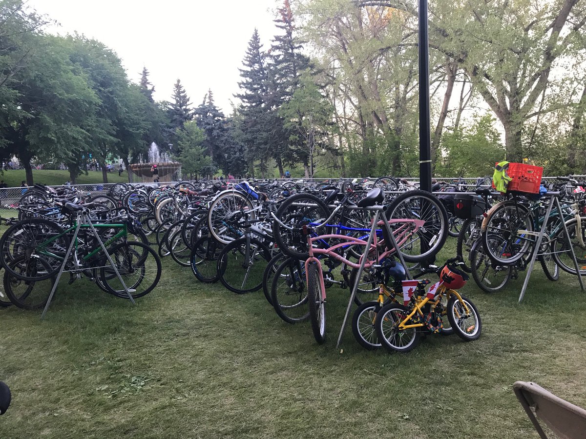 Saskatoon Cycles (@saskatooncycles) on Twitter photo We're still short of volunteers, to help out with Bike Valet at <a href="/TasteofSask/">Taste of Saskatchewan</a> and <a href="/saskjazz/">SaskTel Saskatchewan Jazz Festival</a>. Shifts are just 2 hours and loads of fun. If you help out between now and Aug 15, your name will be entered in draw for prizes. Grab a shift (or two) here signup.com/client/invitatโฆ We're still short of volunteers, to help out with Bike Valet at <a href="/TasteofSask/">Taste of Saskatchewan</a> and <a href="/saskjazz/">SaskTel Saskatchewan Jazz Festival</a>. Shifts are just 2 hours and loads of fun. If you help out between now and Aug 15, your name will be entered in draw for prizes. Grab a shift (or two) here signup.com/client/invitatโฆ