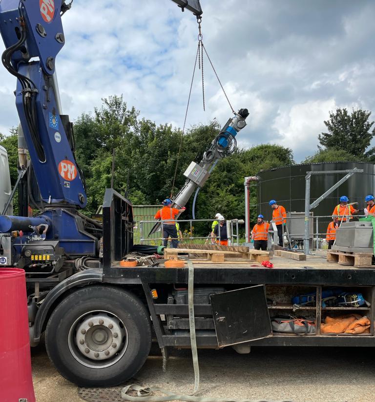 Terraflow_'s tweet image. Great work from #teamTerraflow who have been on-site with one of our HIABs, using it to remove a band screen and drop a screw classifier in its place. Nice result 👍🏻

#Terraflow #HIAB #WaterTreatment #Drainage #Dewatering #Wastewater
