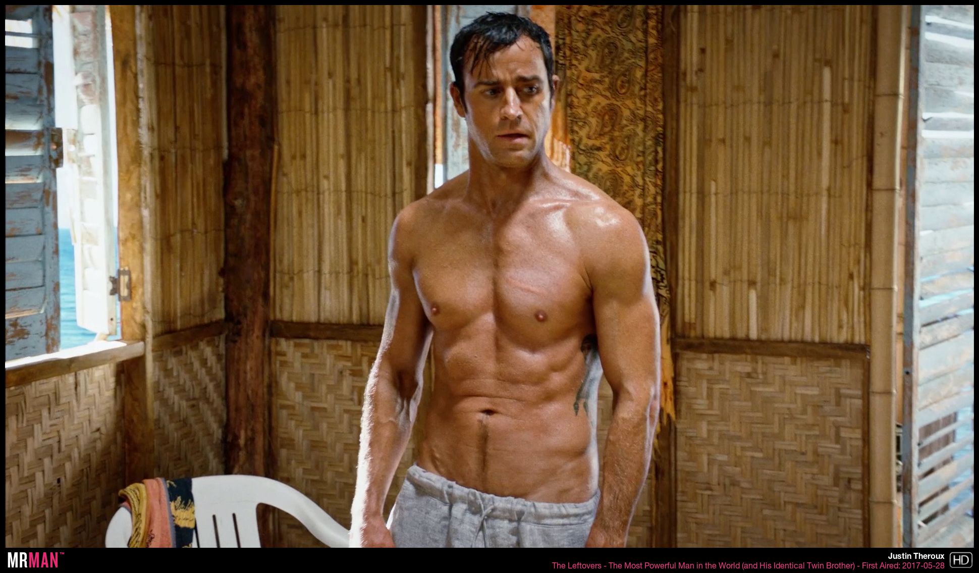 Happy birthday suit to Justin Theroux!  