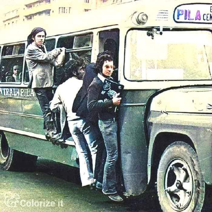 MajoAR95's tweet photo. @auronplay Luisito viene de los 60 Raúl, jajaj él sabe cosas https://t.co/7YVSbpV0Bu