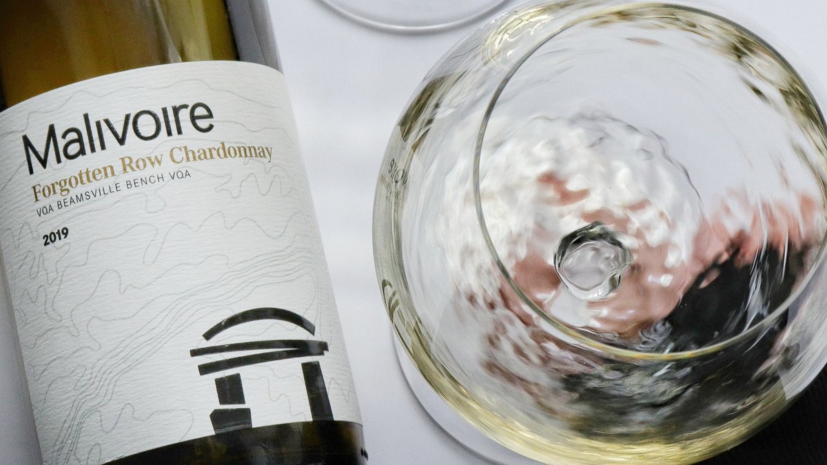 This fan fav 🍷  is sure to impress any guests this summer. 

The @malivoire 2019 Forgotten Row Chardonnay pairs perfect with  your summer favs such as steak, snapper, or a Chicken Salad with Apples and Brie.

#DiscoverSomewhereness #Terroir #BuyLocal #SupportLocal