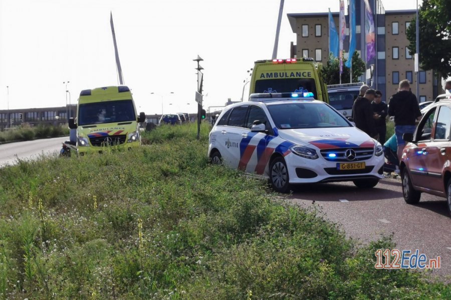 E-biker hard onderuit op fietspad in #Ede. 112Ede.