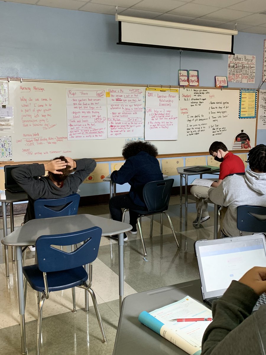These <a href="/GWJulian57/">George W. Julian School 57</a> middle schoolers are working hard on inferencing! We are hard at work in week 2! #RebuildStronger #StartStrongIPS #TeamIPS #IPSProud
