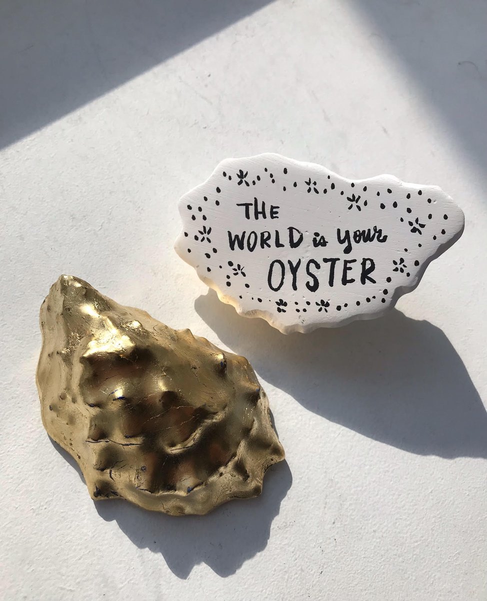 'The world is your (golden) oyster' art workshop: Learn to illustrate a kindness story &amp; gold leaf your little 'oyster' with <a href="/KazzMorohashi/">KazzMorohashi</a> 
Sat 28th Aug 1.30-2.30pm
£5 per person
Email admin@stgeorgestheatre.com to book your place
#kindness #greatyarmouth #art #workshop