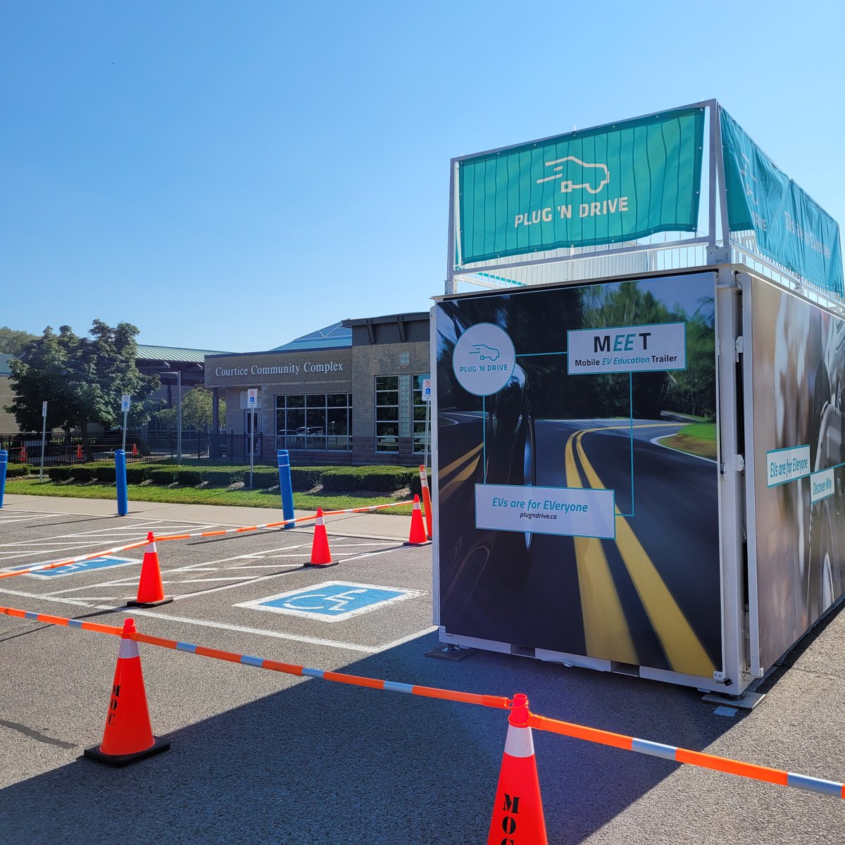 Plug'n Drive tweet media