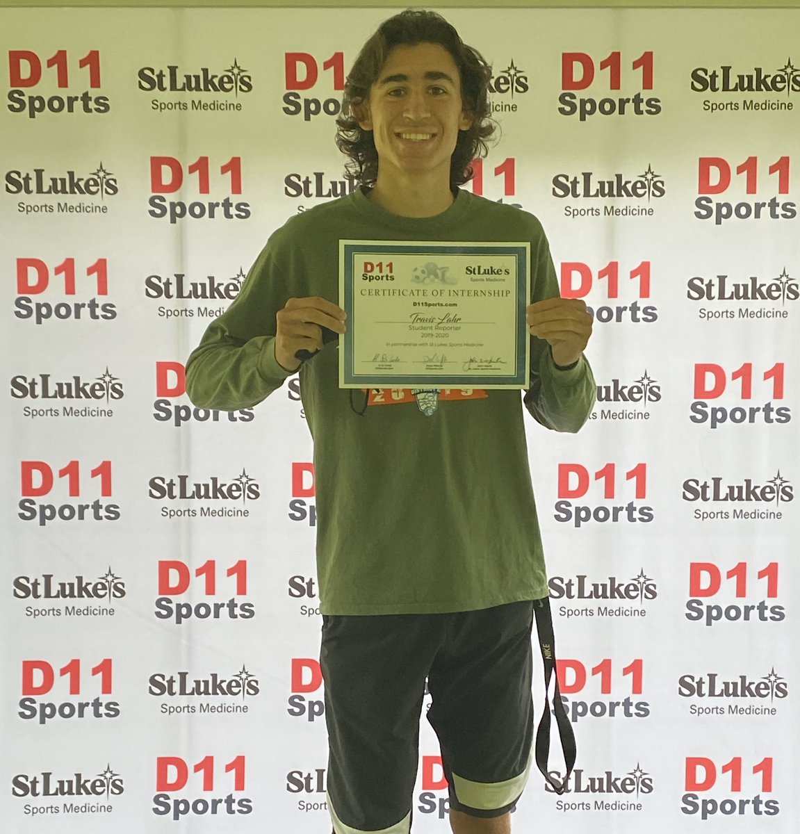 D11Sports's tweet photo. Looking forward to having more of your students take part in our @D11Sports Internship program. Hats off to @brendanalvino @TravisLahr -Class of 2020 along with @maggie_lef @jacoby_brynn @giannaschaeff - Class of 2021. All excelled in our program. 👍👍 @mystlukes @NAHSBlueEagles https://t.co/WhdkSmZXq5