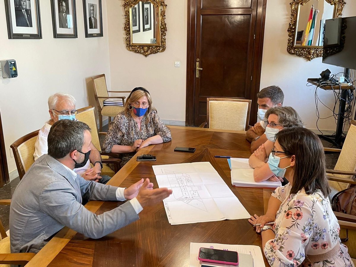 Ayuntamiento de Jaén (@aytojaen) on Twitter photo El <a href="/Aytojaen/">Ayuntamiento de Jaén</a> cederá un edificio en el barrio de Santa Isabel a la Asociación de Autismo Juan Martos Pérez
Será el primer centro de día provincial de referencia en atención a personas con #TEA
Una gran labor que merece todo nuestro apoyo El <a href="/Aytojaen/">Ayuntamiento de Jaén</a> cederá un edificio en el barrio de Santa Isabel a la Asociación de Autismo Juan Martos Pérez
Será el primer centro de día provincial de referencia en atención a personas con #TEA
Una gran labor que merece todo nuestro apoyo