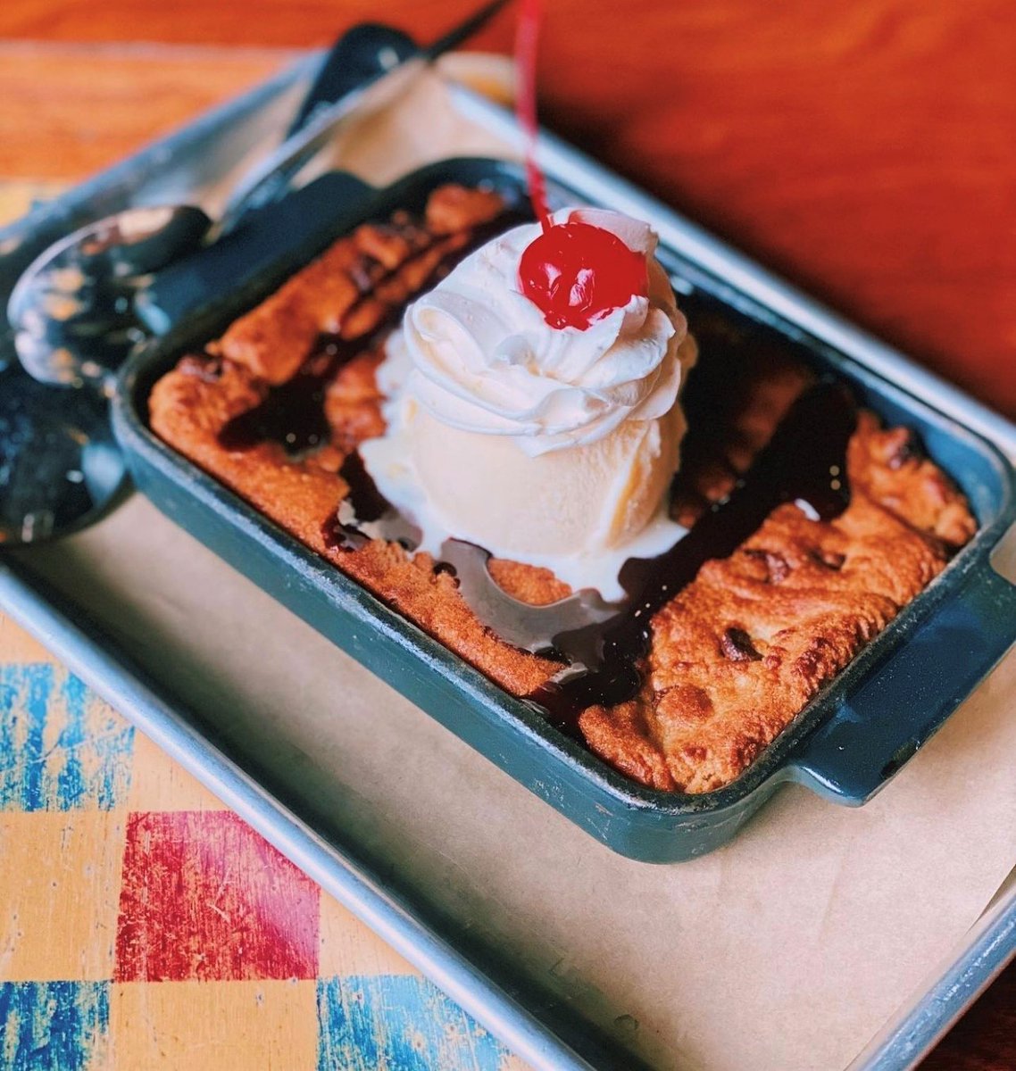 Served with a warm cookie, vanilla ice cream and cherry on top, our Cookie Blitz is the perfect treat!🍒
(📸: @karliedoesdallas)