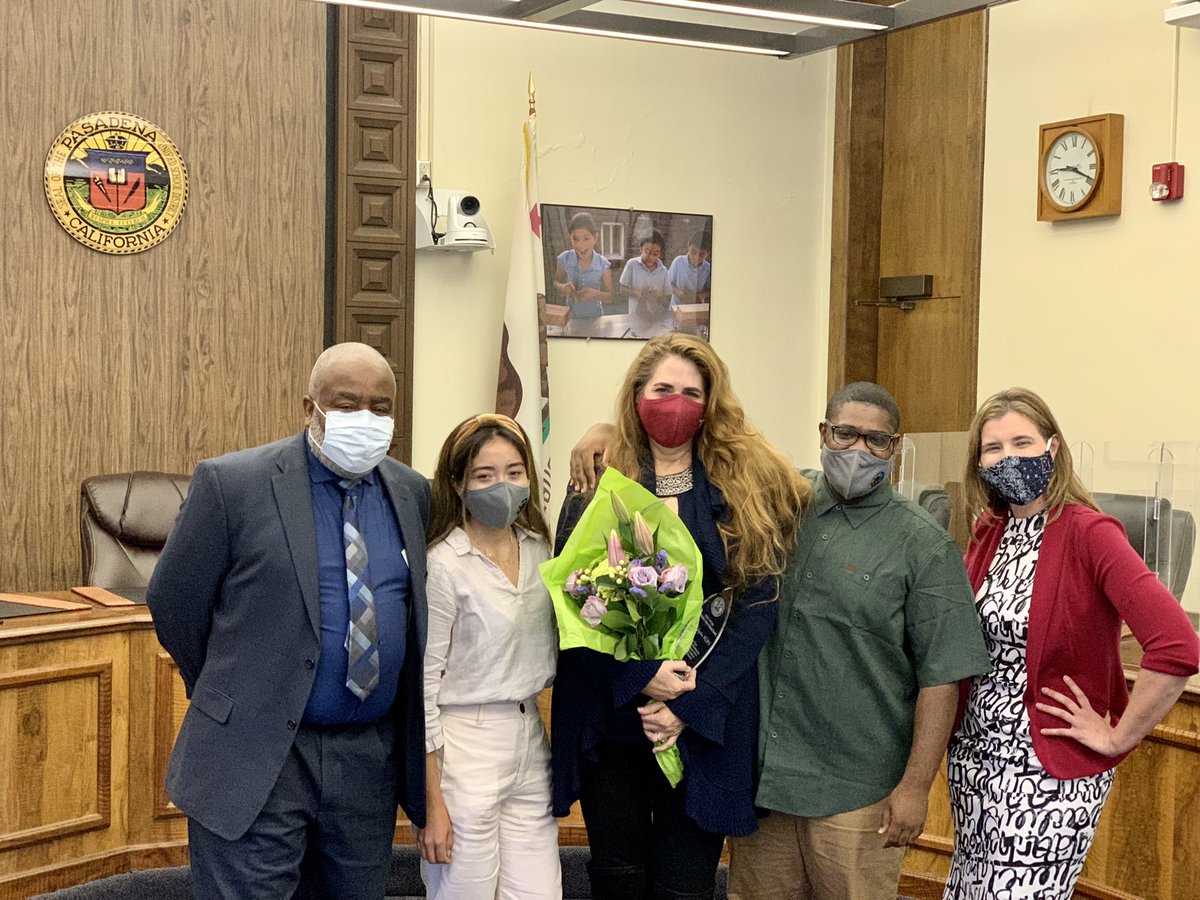 Helen Chan Hill tweet media