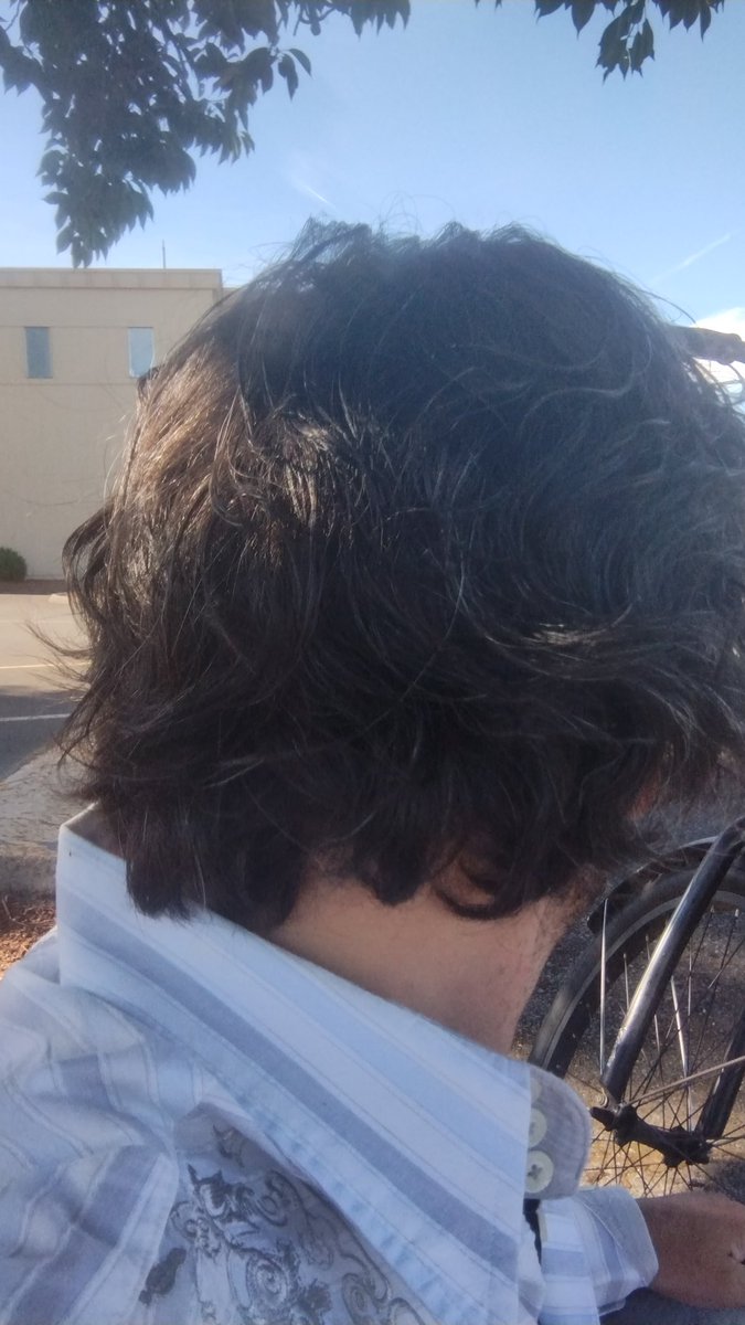 Back of head reveal!!!

🤣🤣🤣🤣🤣🤣🤣🤣